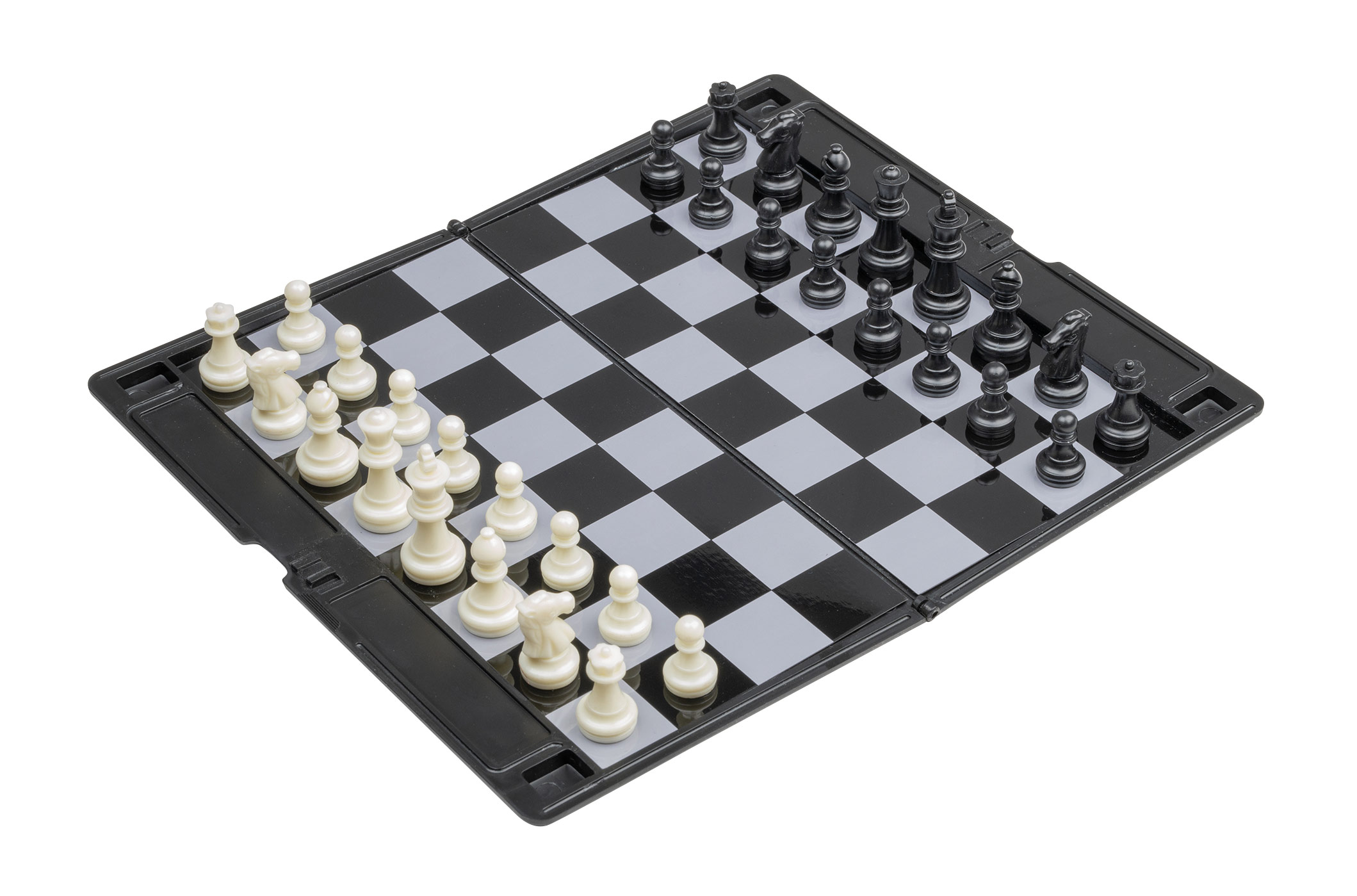 Chess, plastic, travel game, with chess pieces, magnetic